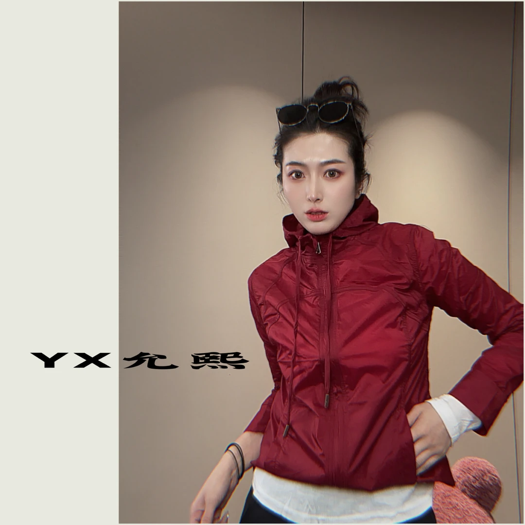 《允熙》小蛮腰 巨显瘦微弹透气修身连帽防晒外套