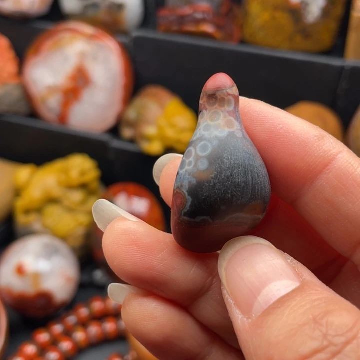 玛瑙/玉髓未镶嵌颈饰