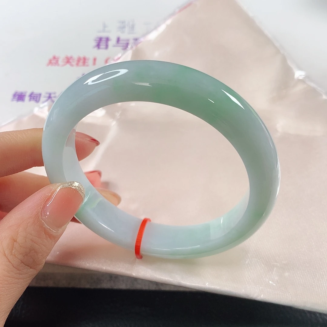 翡翠手镯未镶嵌 正圈①③②