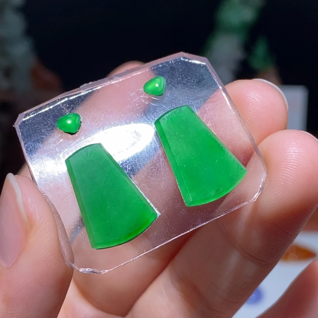 未镶嵌定制翡翠翡翠