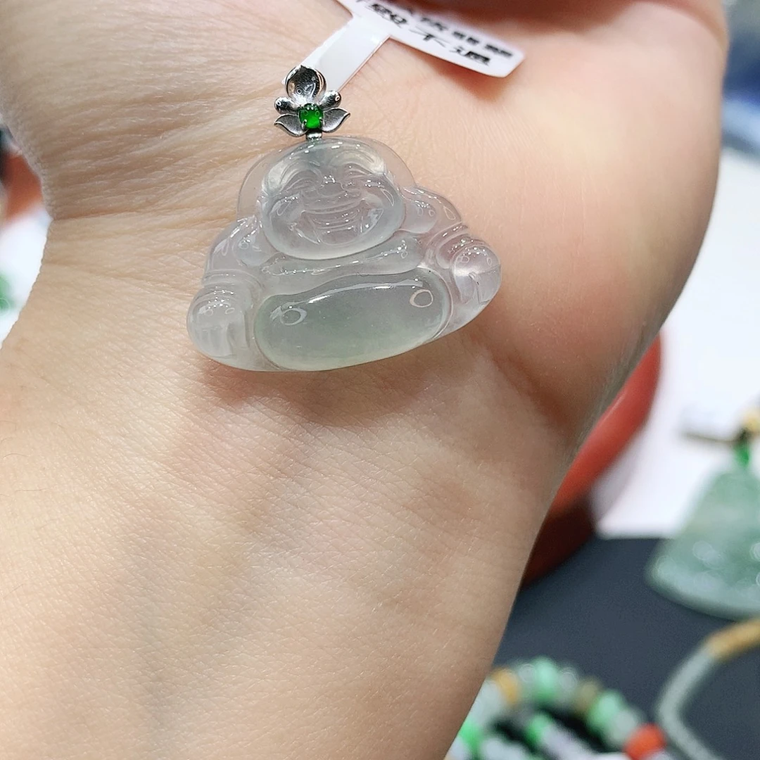 翡翠未镶嵌颈饰缅甸天然翡翠