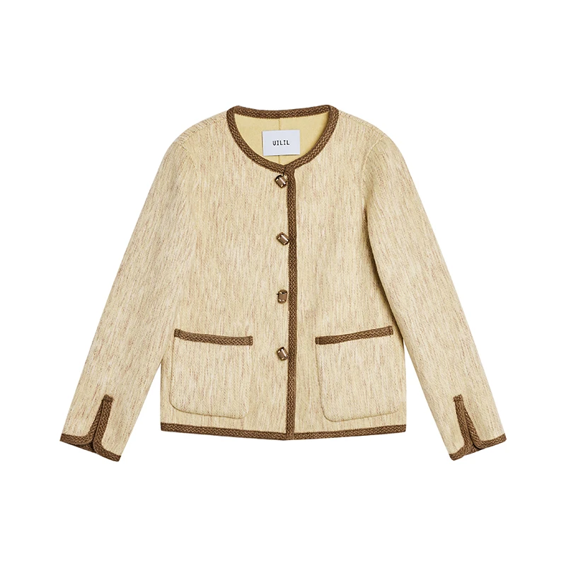 秋冬新款小香风简约气质外套10110UIL332J0036