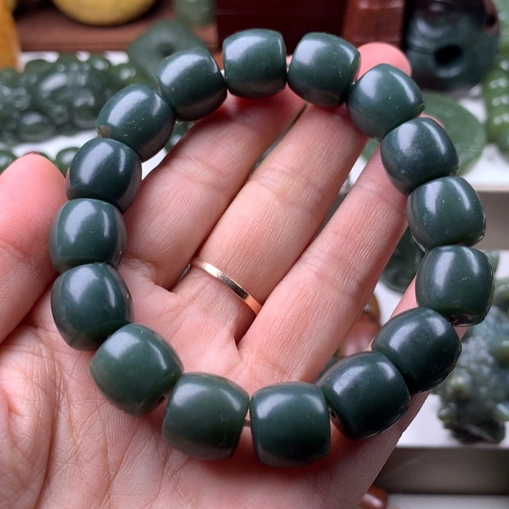岫岩老玉（透闪石质玉）手链未镶嵌