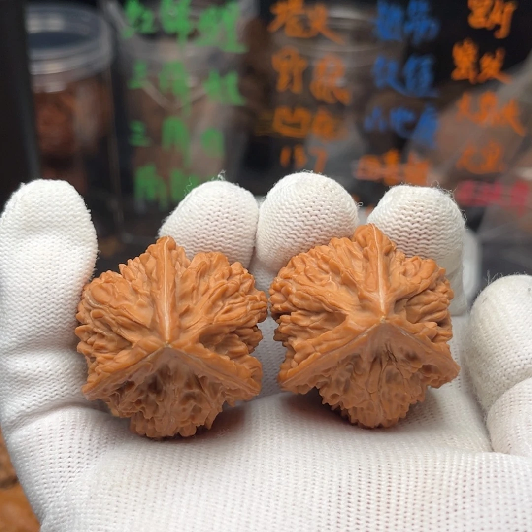 文玩核桃吊坠文山