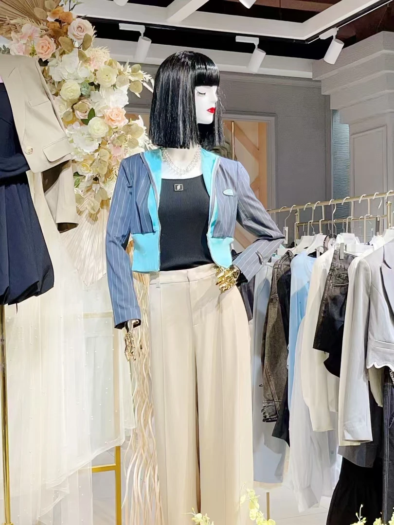 2.依依家服饰(找到对应的价格备注编码)直播间专拍