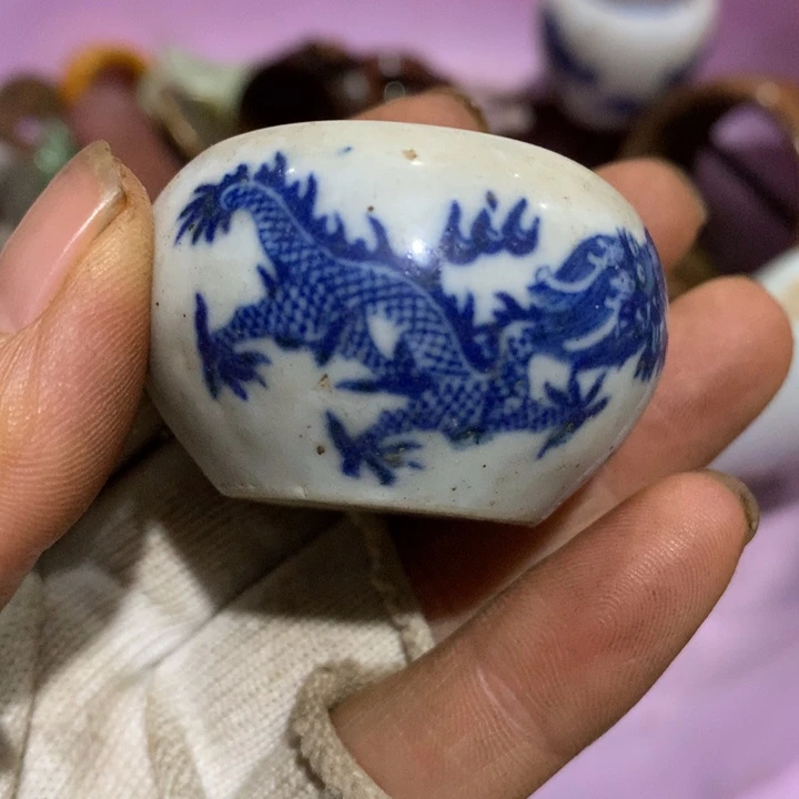 胜****瓷片他俩小时没合眼，我的