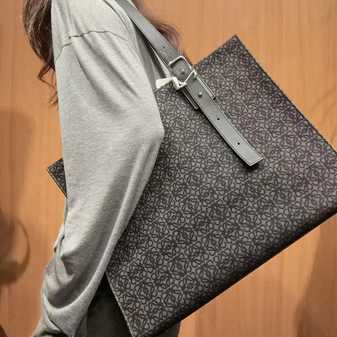 95新 LOEWE/罗意威 【蕾】 36 0979 老花托特包