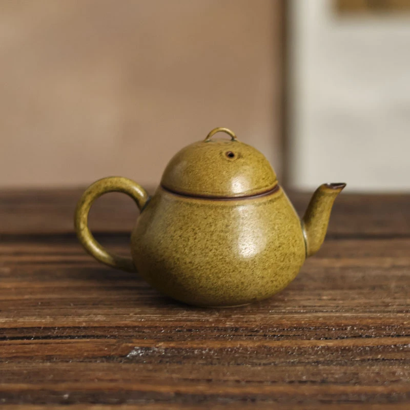 【九姐爱喝茶】-茶绿色壶-斋居底款（Q3180）容量100CC
