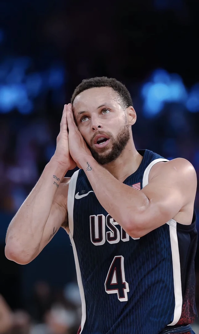 五出二篮球签名球衣彩蛋