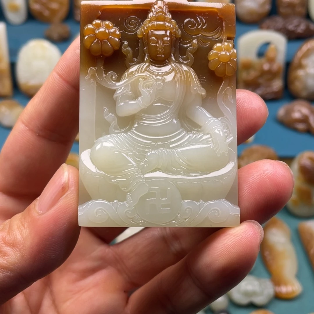 颈饰未镶嵌和田玉