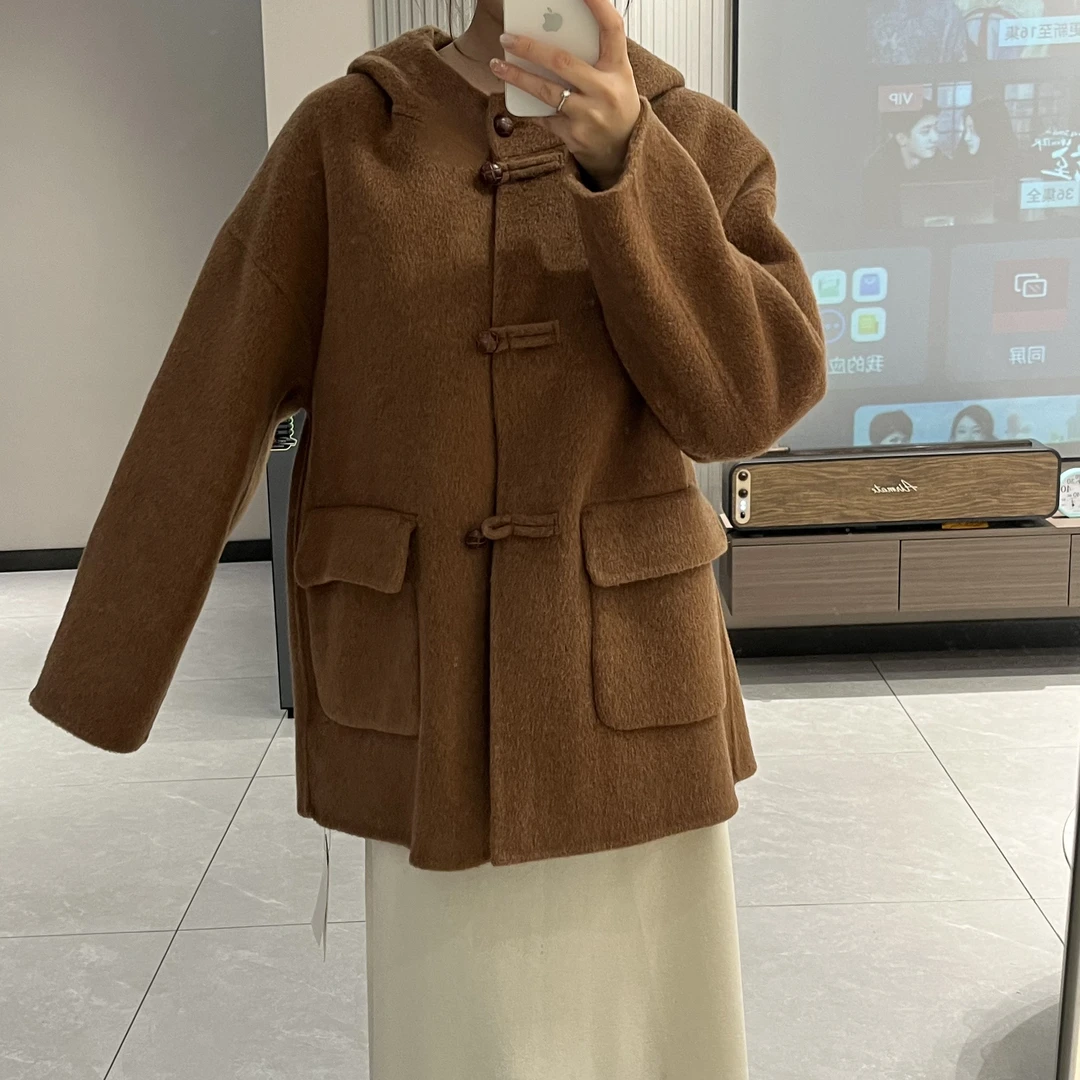 高级感连帽短款呢子大衣女秋冬季2025新款毛呢外套小个子韩系气质