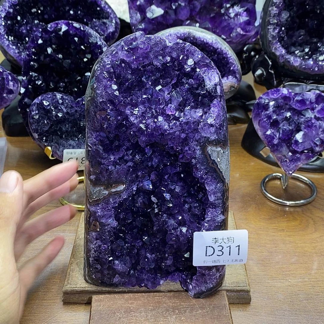 紫晶大型摆件（非配饰）未镶嵌