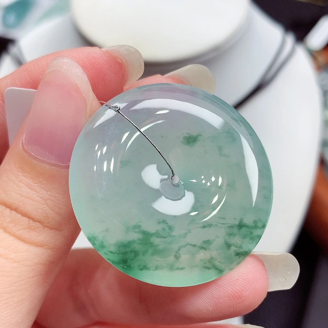 翡翠未镶嵌颈饰翡翠108，34.5/5.7