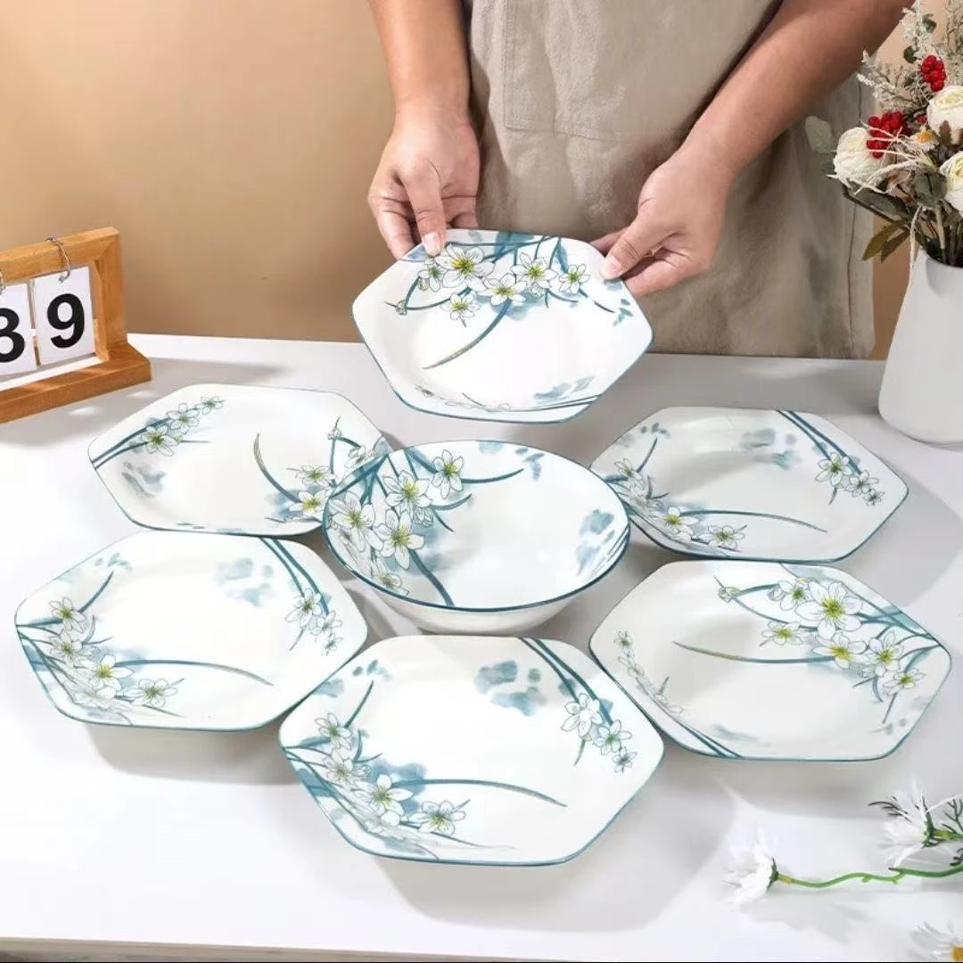 水仙花六角盘8件套6个六角盘加1个8英寸斗笠汤碗加一个大汤勺