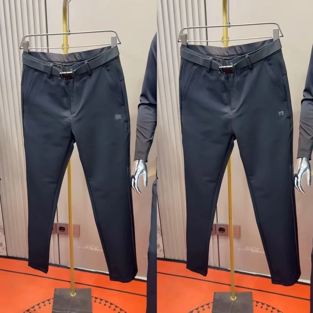 修身直筒型户外冲锋裤防风休闲裤裤子男速干透气中弹口袋时尚商务