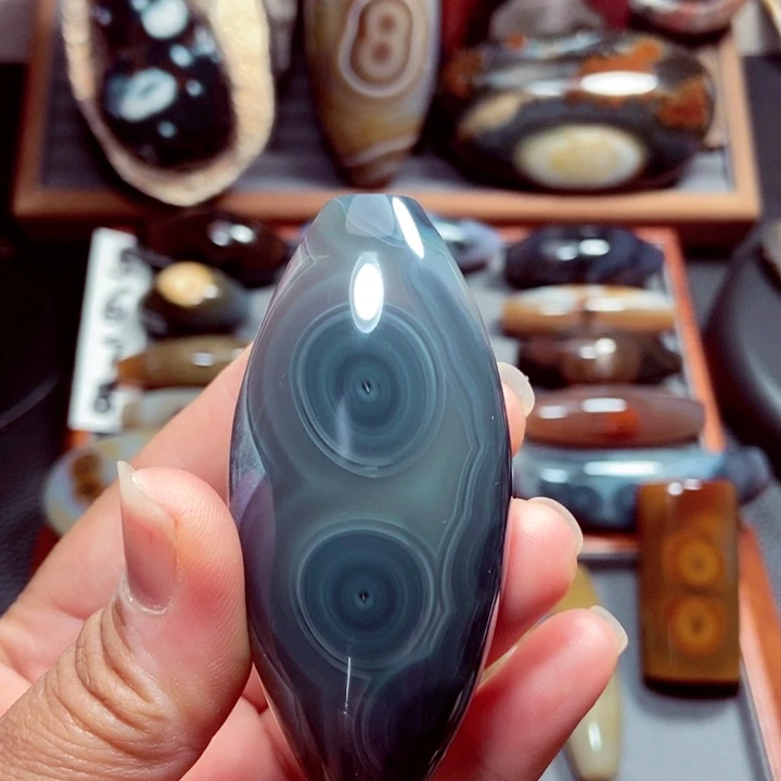 未镶嵌玛瑙/玉髓珠宝奇石任**骋