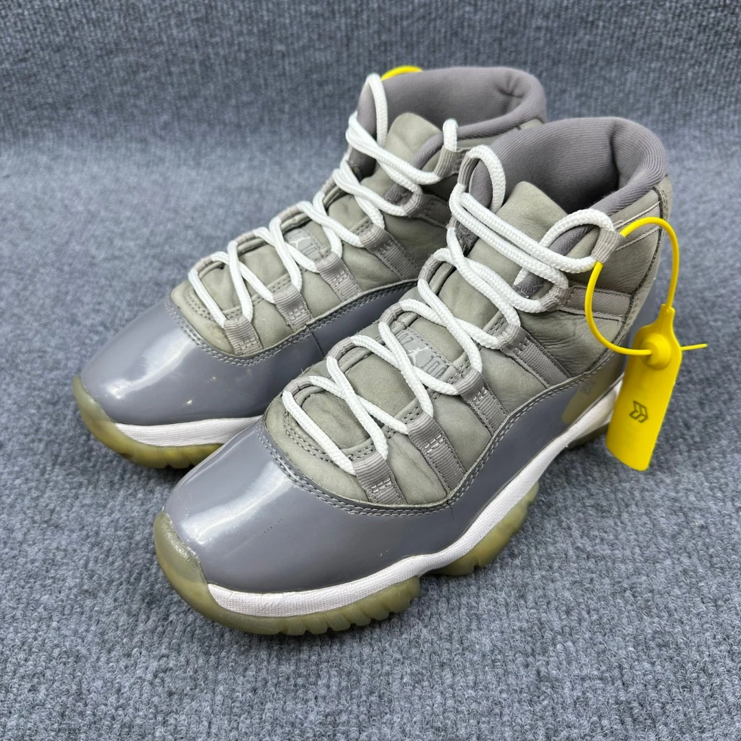 90新 MM6 40码乔11灰白（2021年版) 正品潮鞋/7386