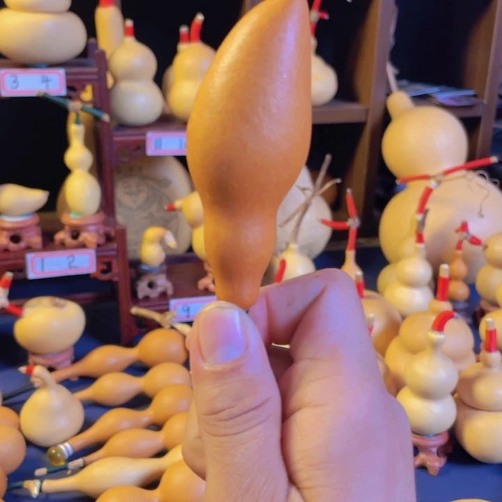 榴****哥李哥葫芦68