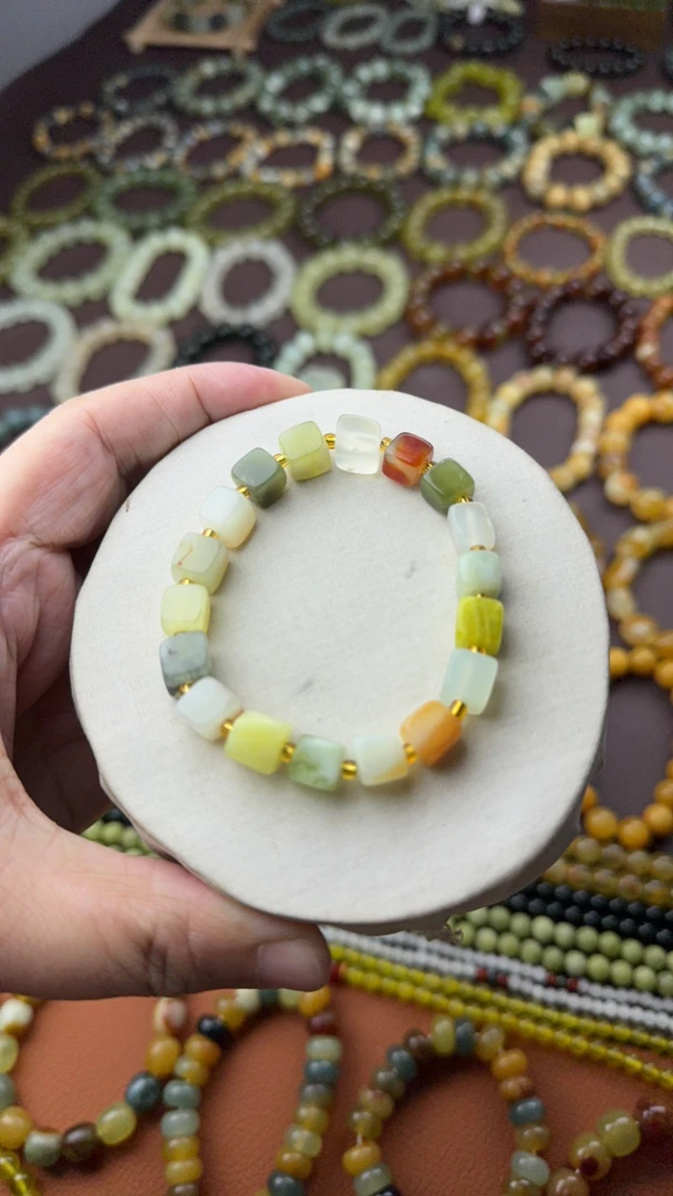 “来给生活加点糖”岫玉小方糖手串多样性发货随机发一个