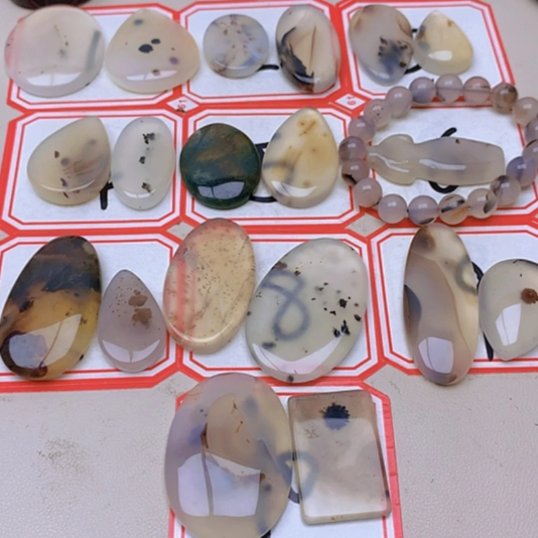 【闪购商品】玛瑙/玉髓未镶嵌珠宝半成品青**块