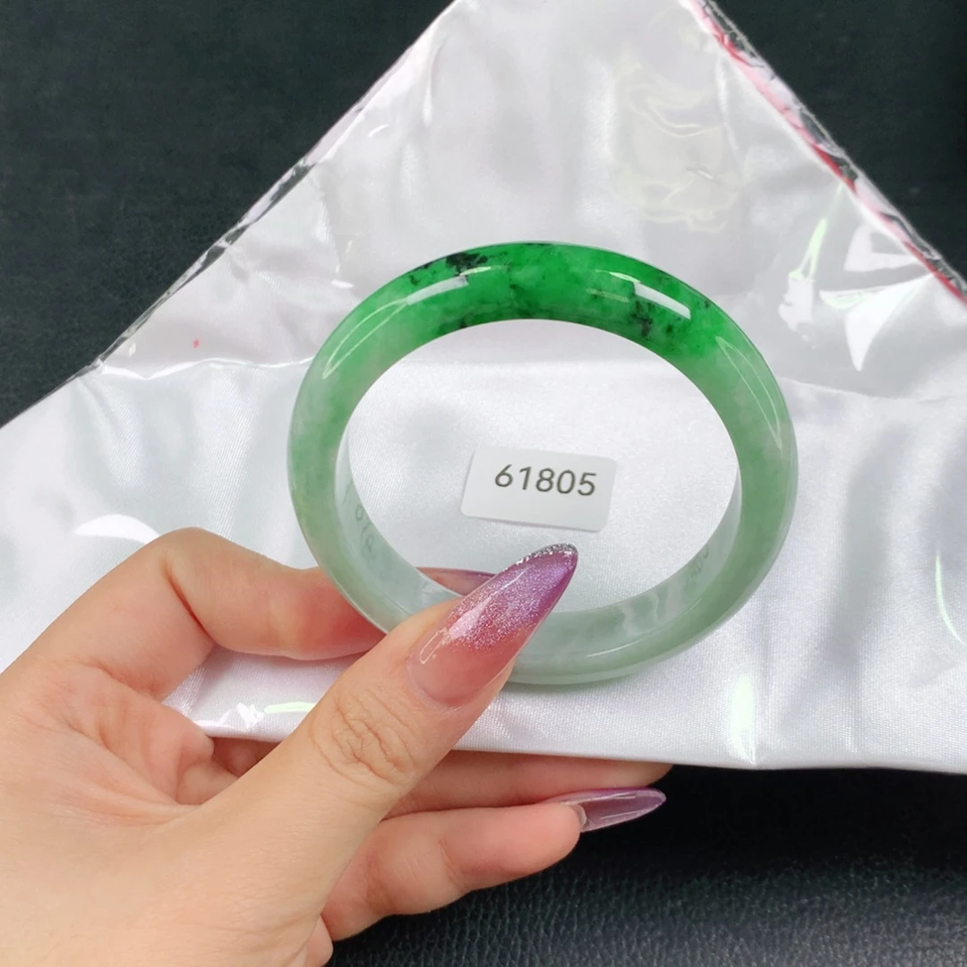 翡翠未镶嵌手镯天然翡翠手镯04
