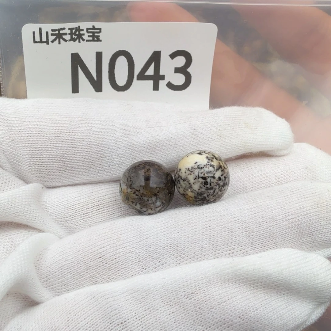 翻***爷未镶嵌琥珀裸石琥珀蜜蜡