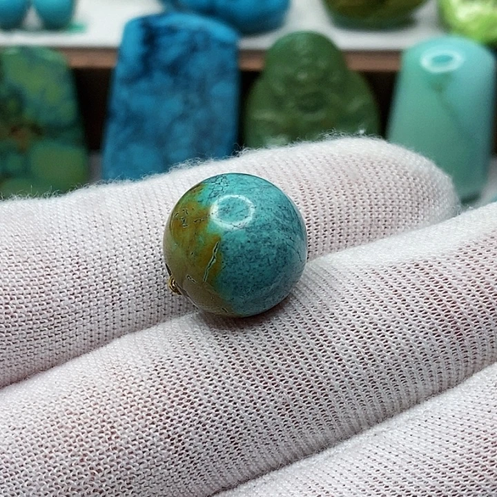 绿松石未镶嵌天然原矿 地大质检