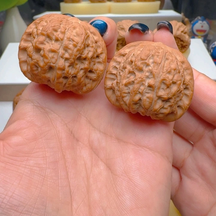 把件核桃38全品血麒麟