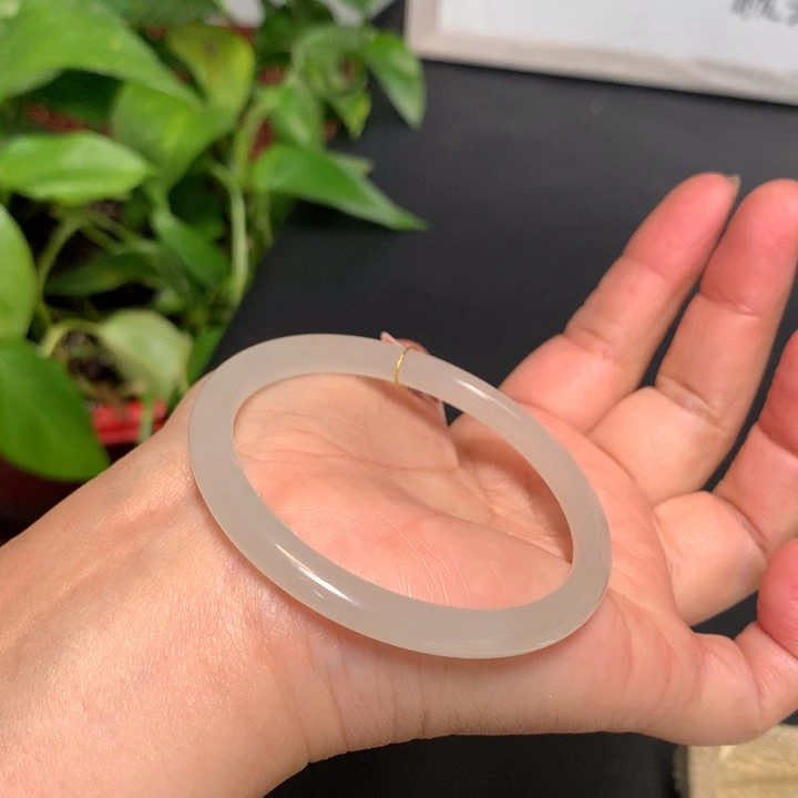 和田玉手镯未镶嵌55