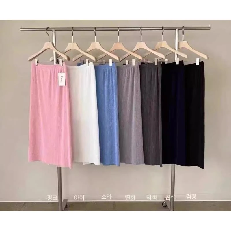 泡菜 lake side 2025新 显瘦松紧腰气质后开叉半身裙