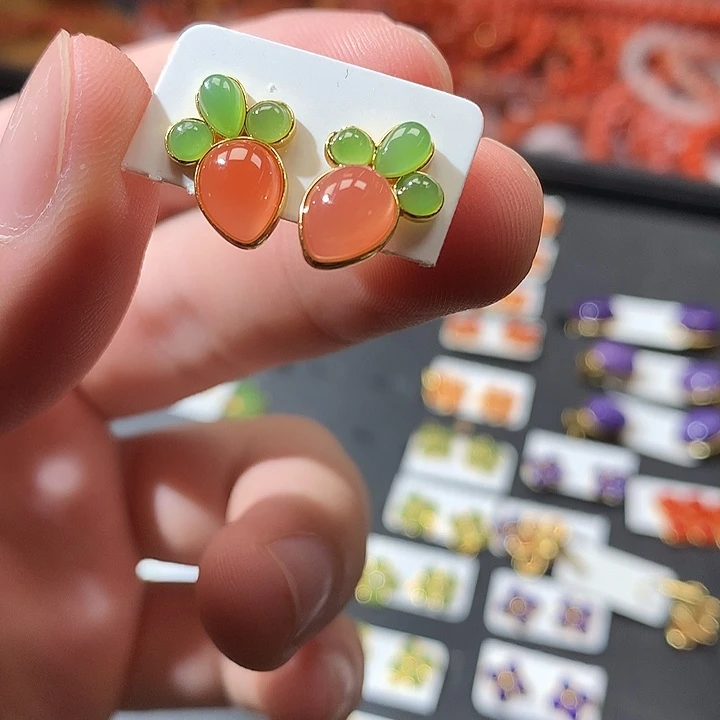 南红玛瑙银S925镶嵌耳饰