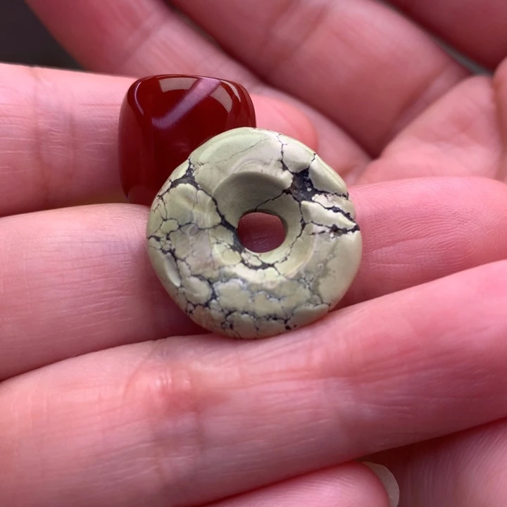 k***e玛瑙/玉髓未镶嵌原矿