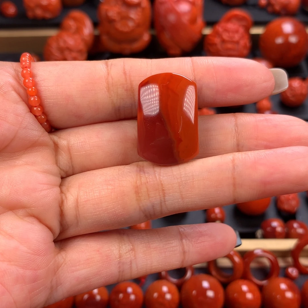 未镶嵌无事牌吊坠15.7✖️23mm南红玛瑙