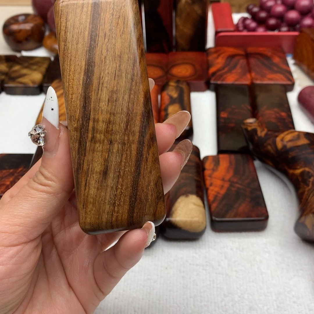 交趾黄檀（大红酸枝）雅*堂