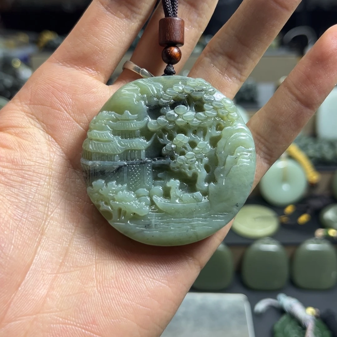 和田玉未镶嵌颈饰