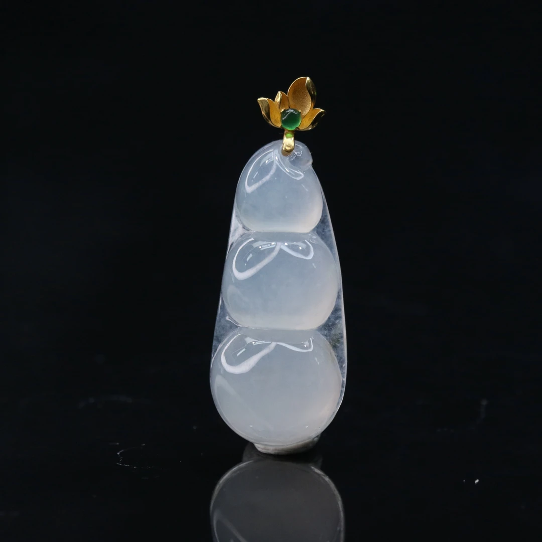 FC21天然缅甸翡翠A货18k豆子吊坠/100124/保利厦门拍卖