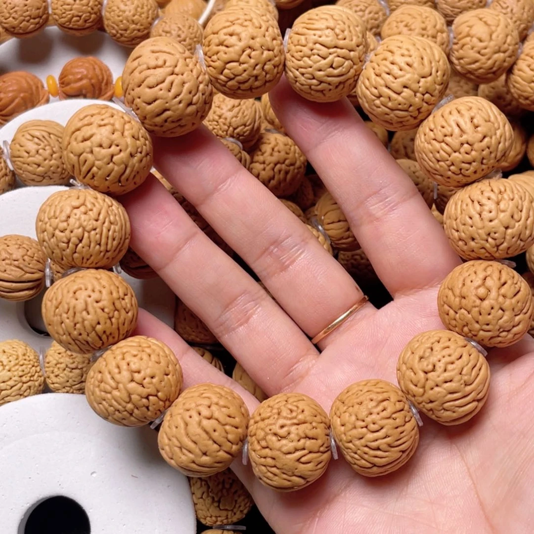 桃核手串@*?白月光手串