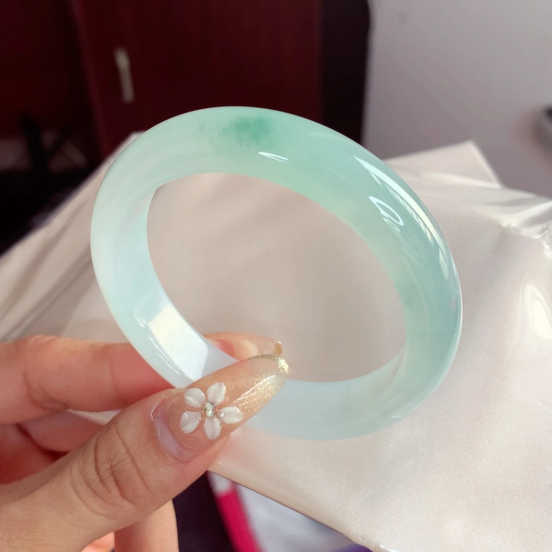 未镶嵌手镯翡翠54.7胶纯，种老，不包容，新货，小柒
