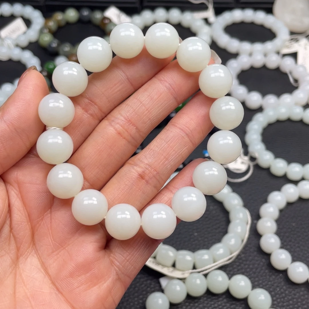 和田玉未镶嵌手链