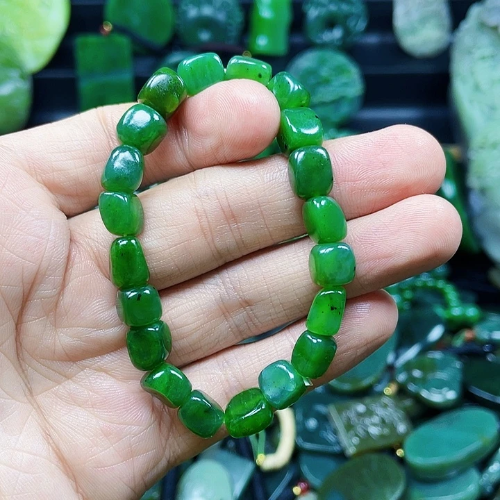 和田玉未镶嵌珠宝奇石