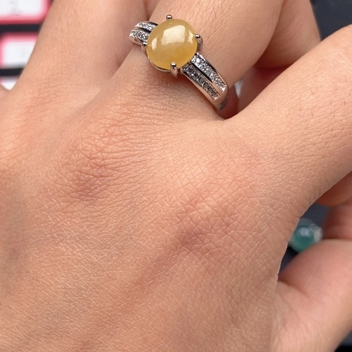 翡翠未镶嵌戒指戒指