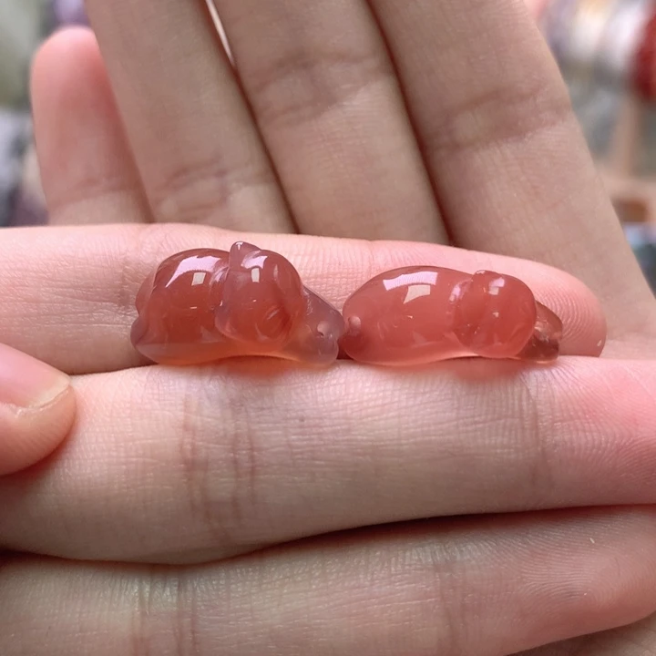 玛瑙/玉髓未镶嵌玛瑙粉红趴趴猫