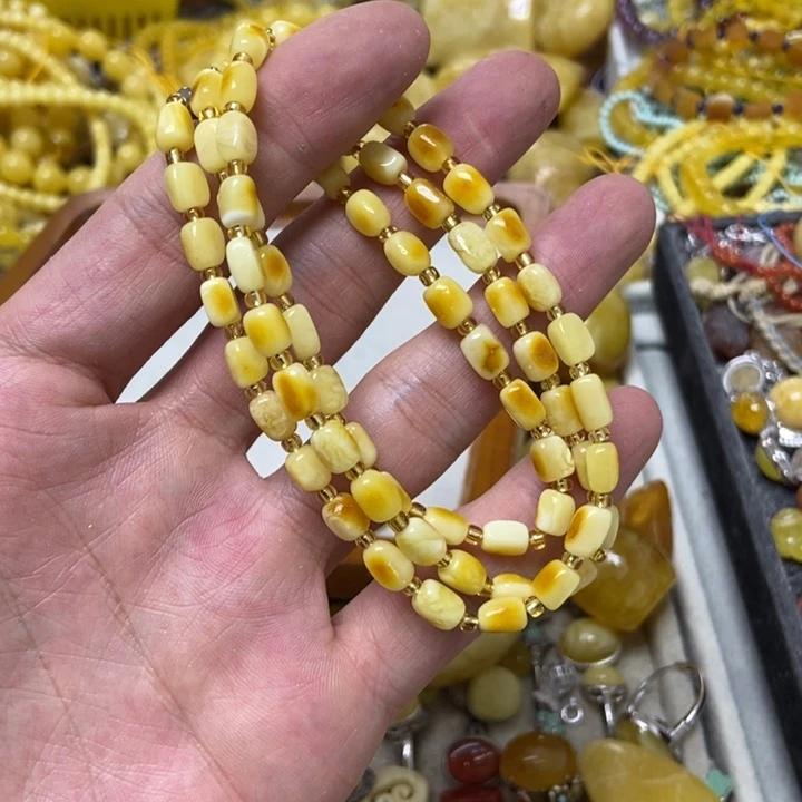 裸石蜜蜡未镶嵌多样性发货