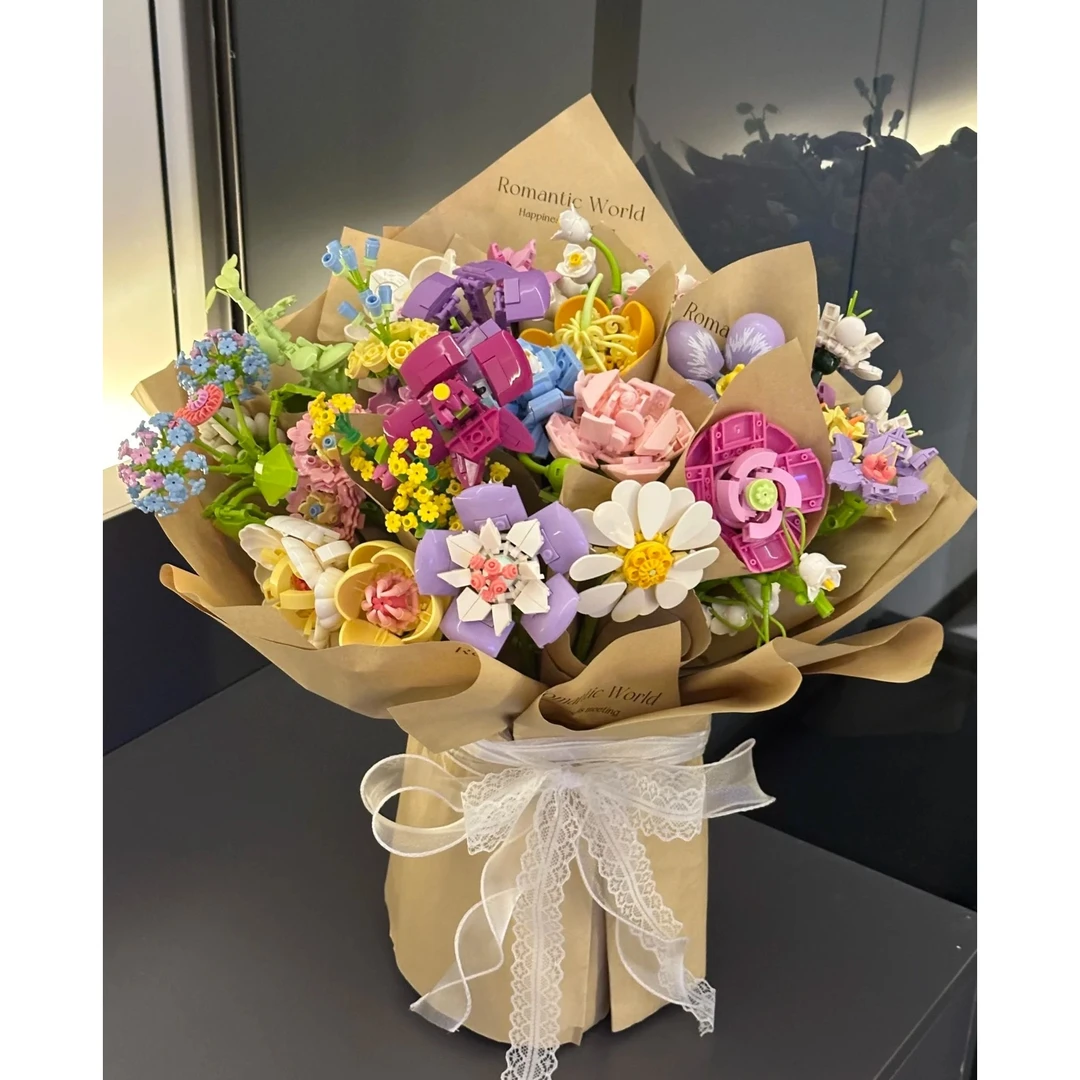 积木花束抱抱桶手工diy永生花生日礼物送女生闺蜜结婚订婚伴手礼