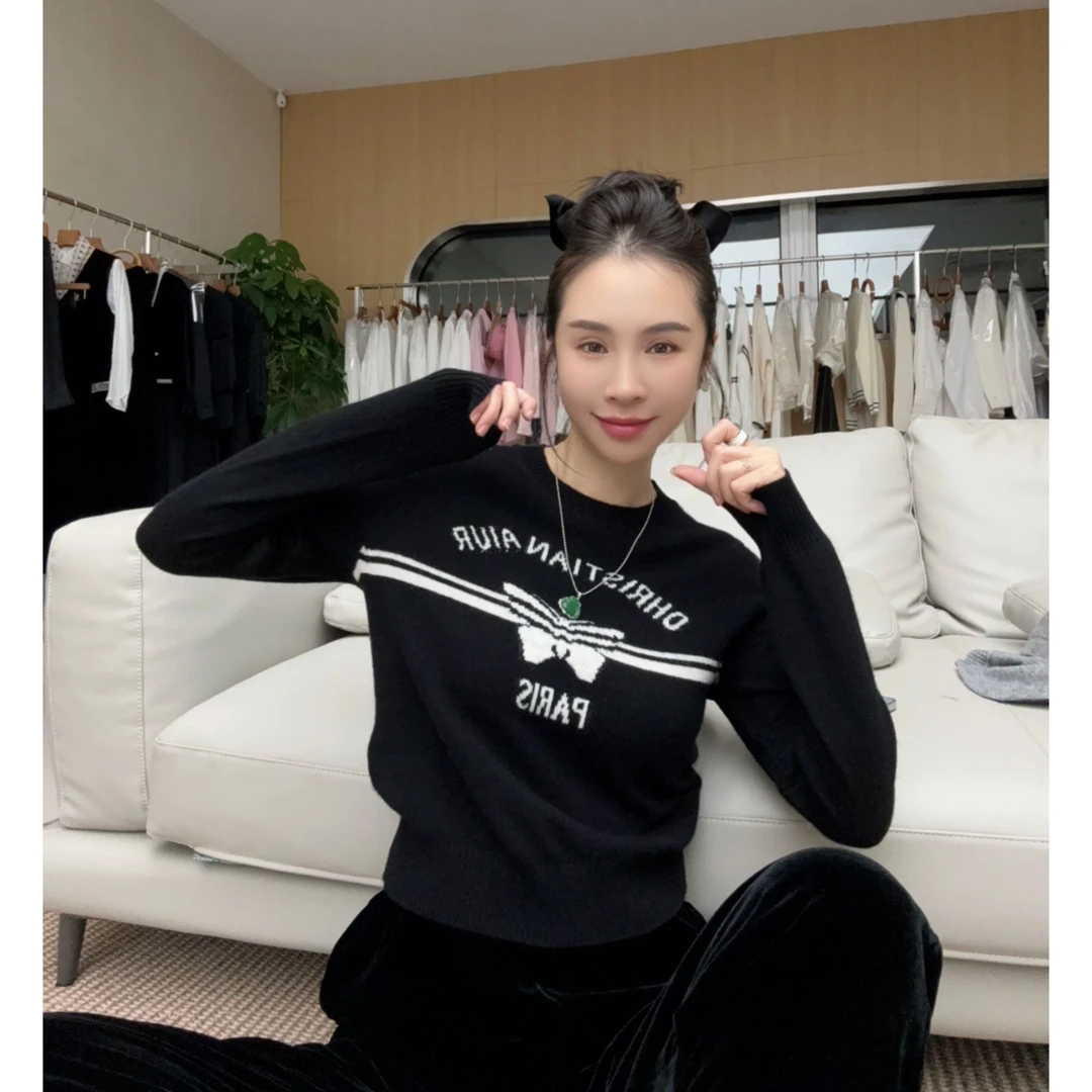 （小雨推荐）2005款早秋新款印花潮流圆领时尚羊毛衫