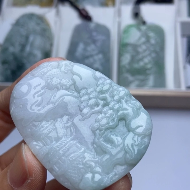 颈饰未镶嵌翡翠翡翠