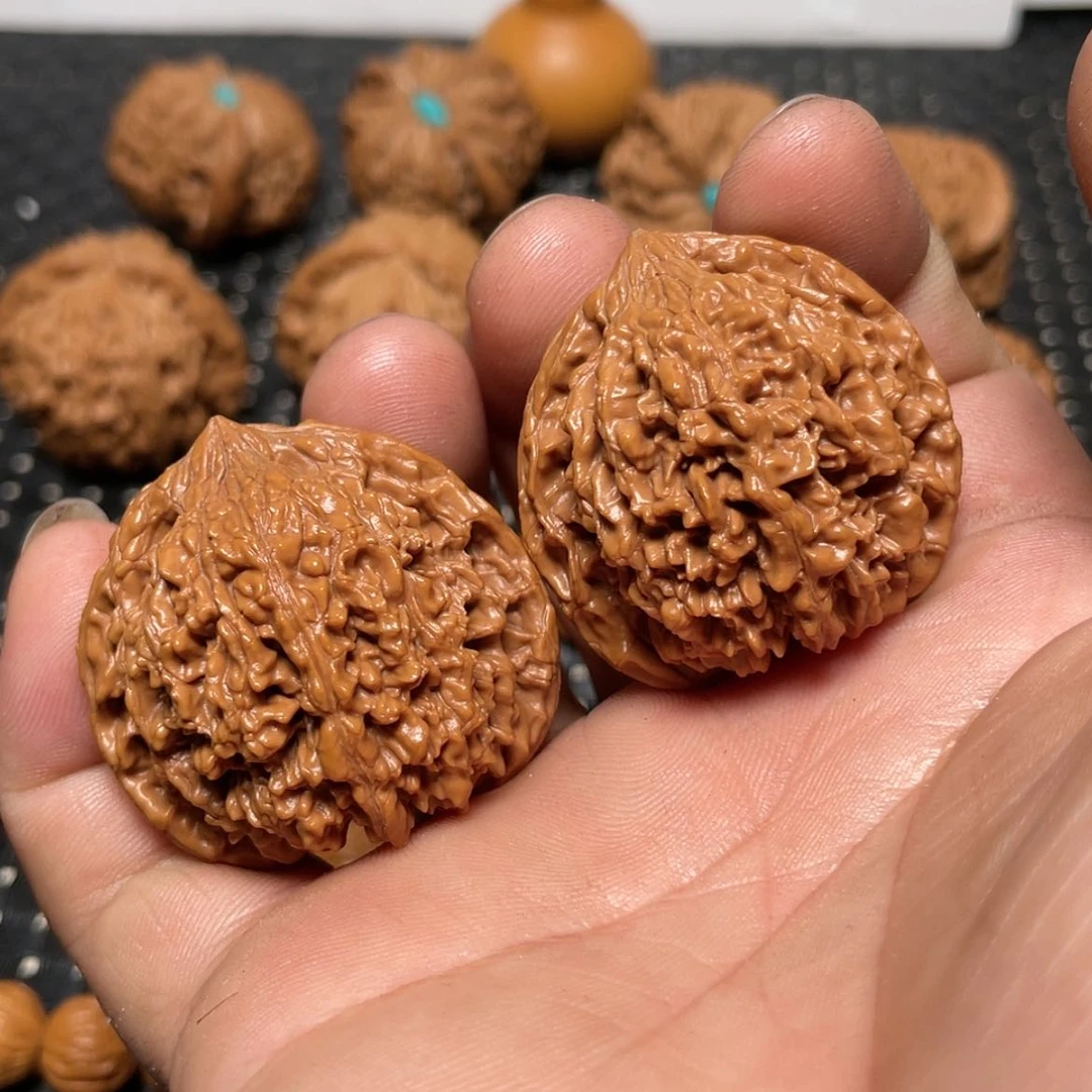 【闪购商品】文玩核桃把件37满天星狮子头练手对