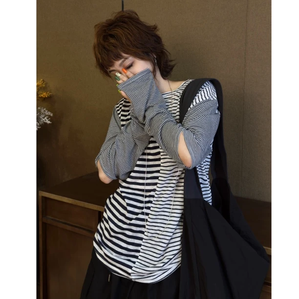 HY罗罗夏季不一样的条纹拼接长袖T恤防晒韩版设计感宽松时尚气质