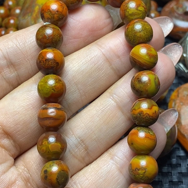 玛瑙/玉髓颈饰未镶嵌路*