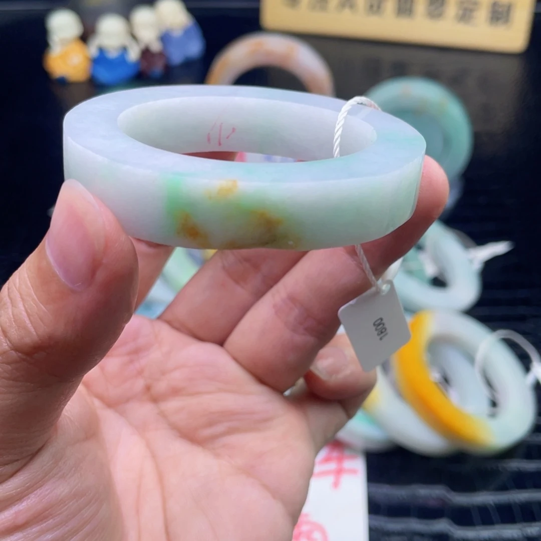 未镶嵌翡翠定制翡翠